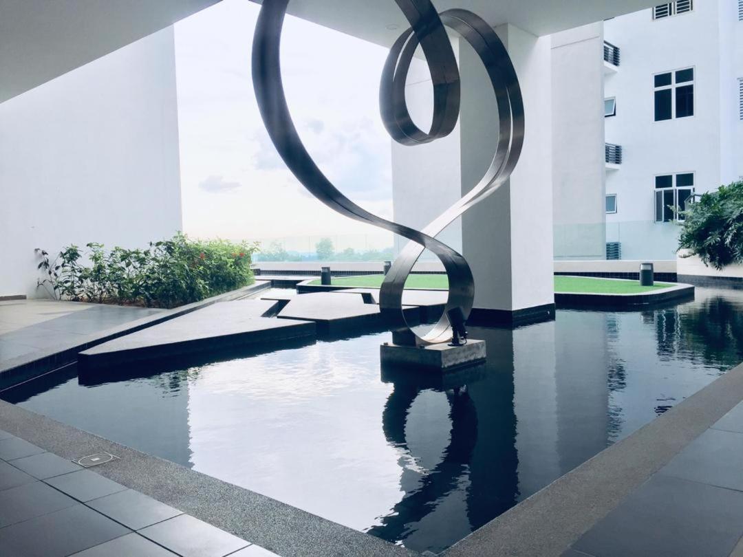 Ezhome Mesahill Nilai Buitenkant foto