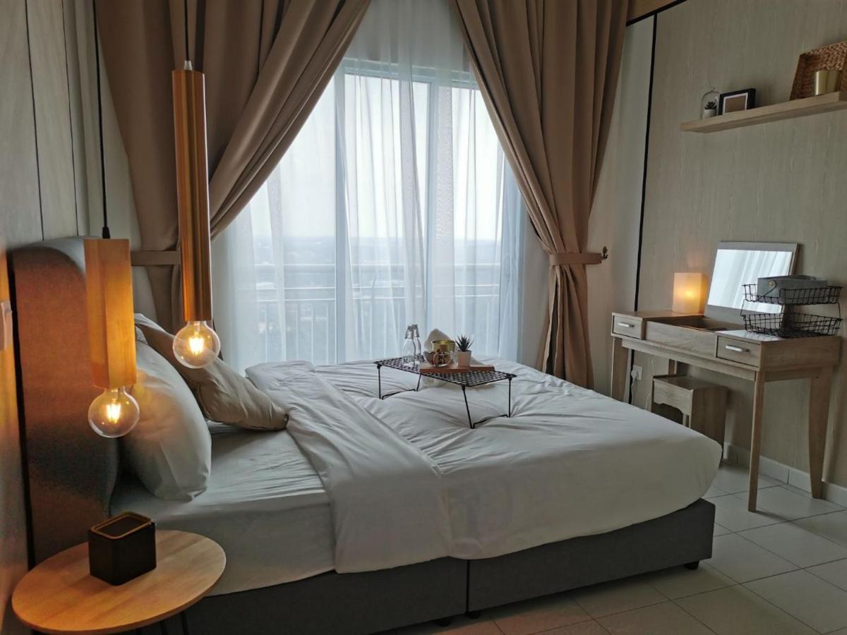 Ezhome Mesahill Nilai Buitenkant foto