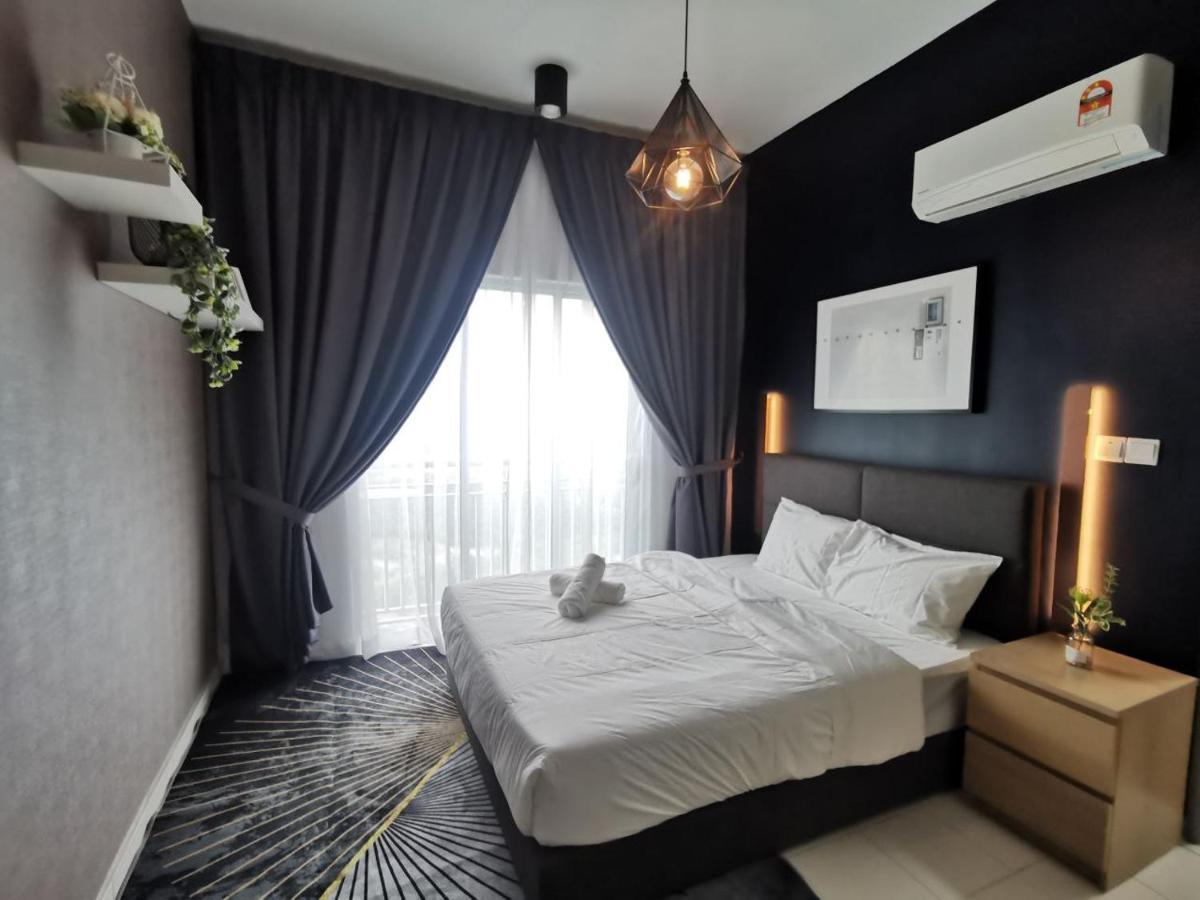 Ezhome Mesahill Nilai Buitenkant foto