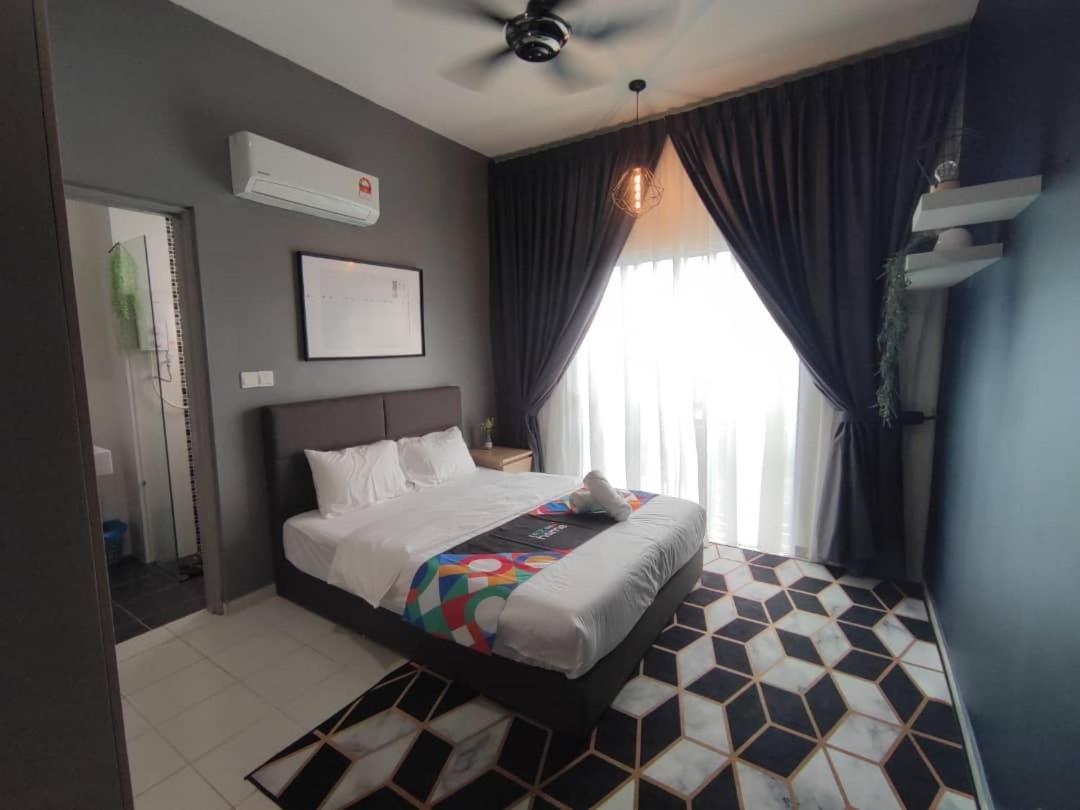 Ezhome Mesahill Nilai Buitenkant foto
