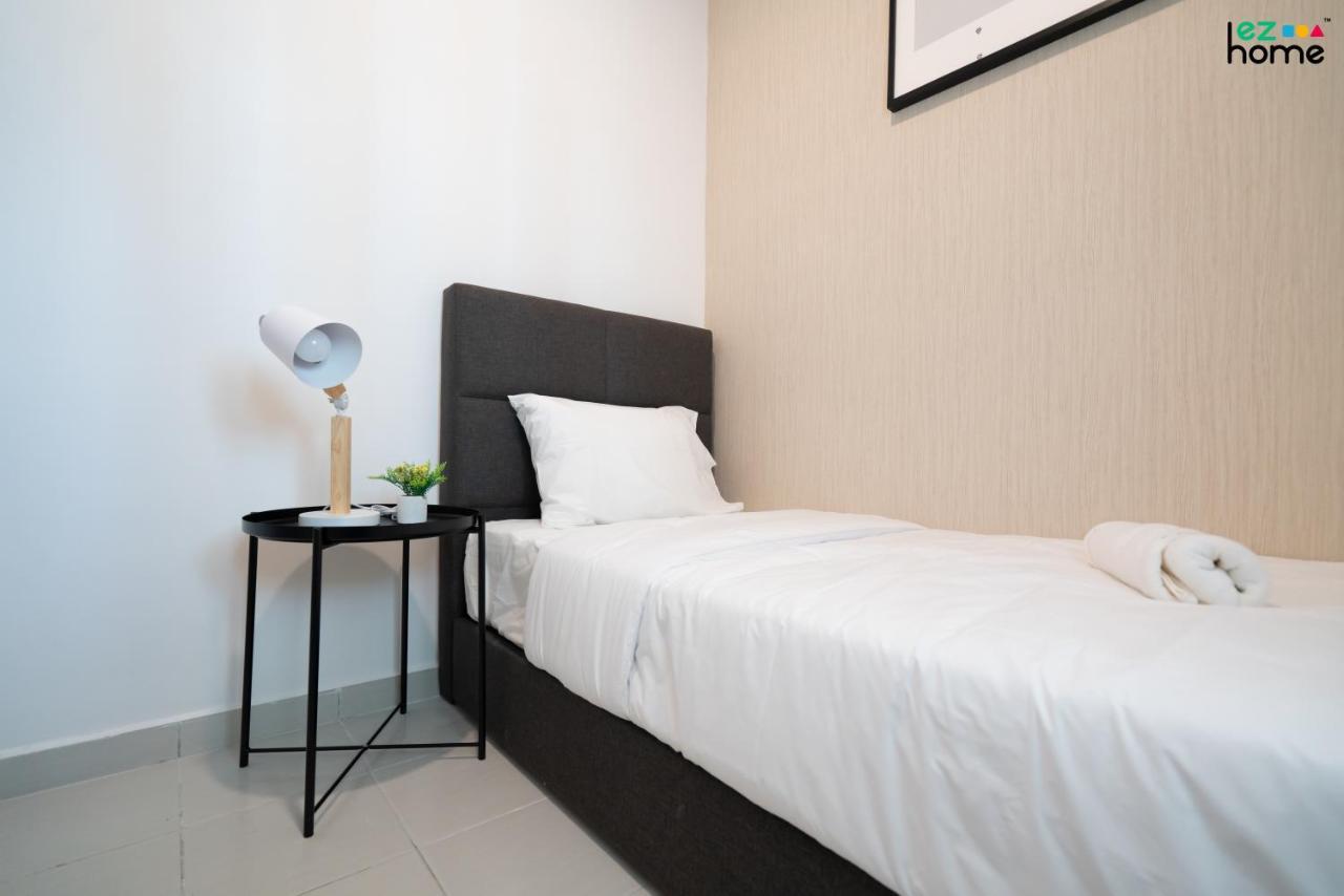 Ezhome Mesahill Nilai Buitenkant foto